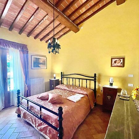 Agriturismo Rosa Dei Venti Pomarance Exterior foto