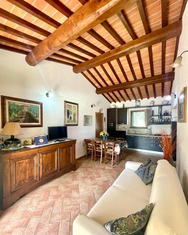 Agriturismo Rosa Dei Venti Pomarance Exterior foto